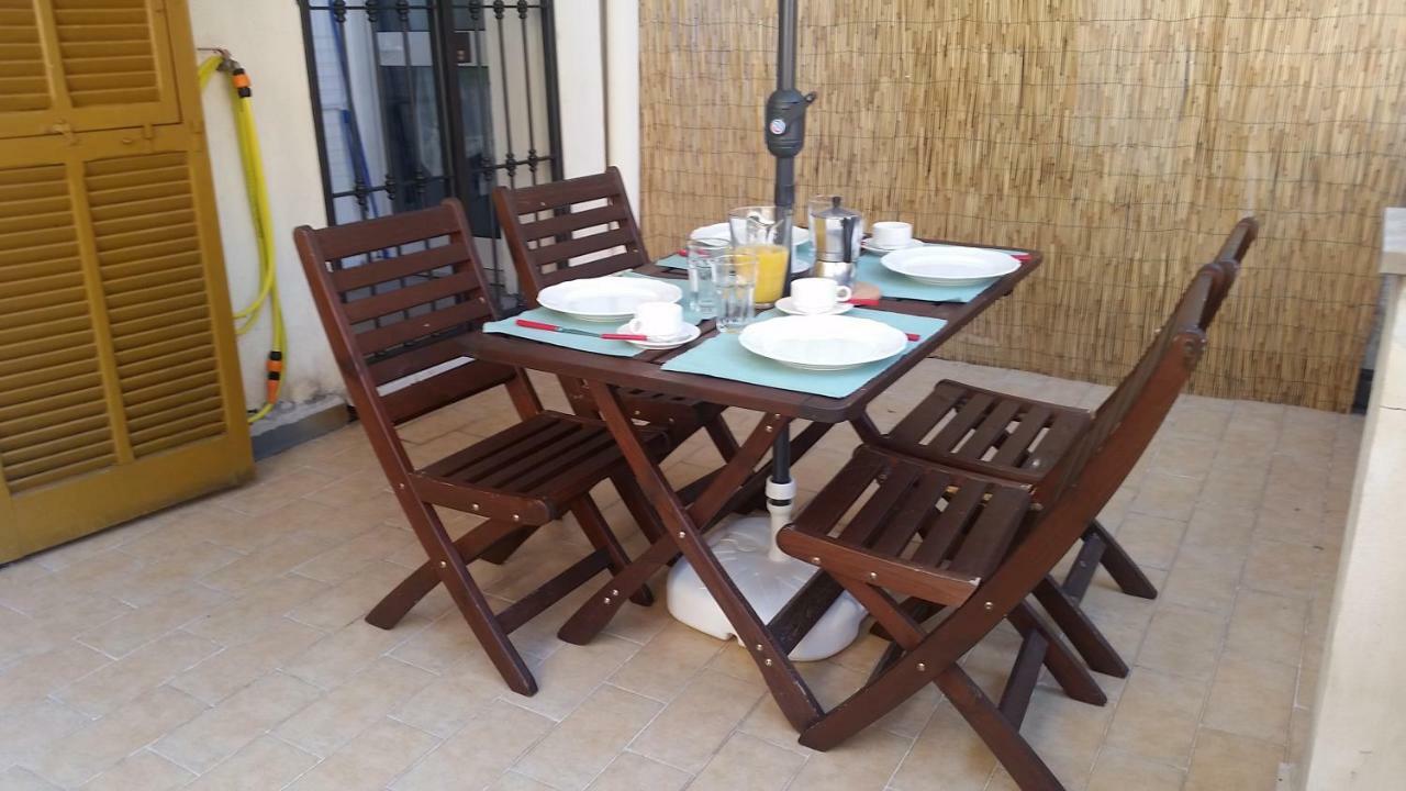 In Vacanza Da Marinella Albenga Kültér fotó